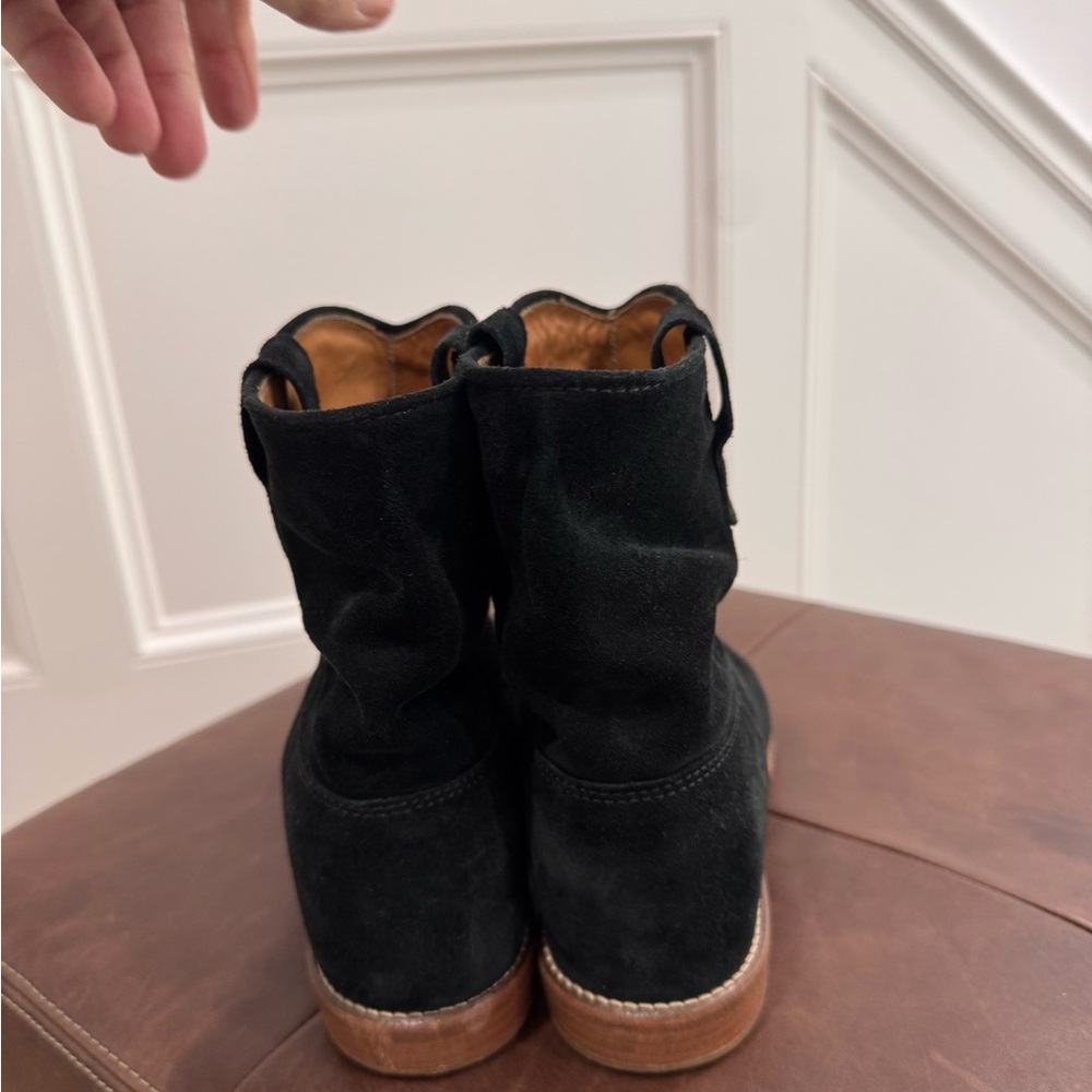 Isabel Marant Black Suede Bootie with internal heel rise. - Picture 4 of 6